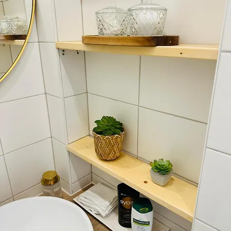 Appartement Cozy&unique Near Train Station Bratislava